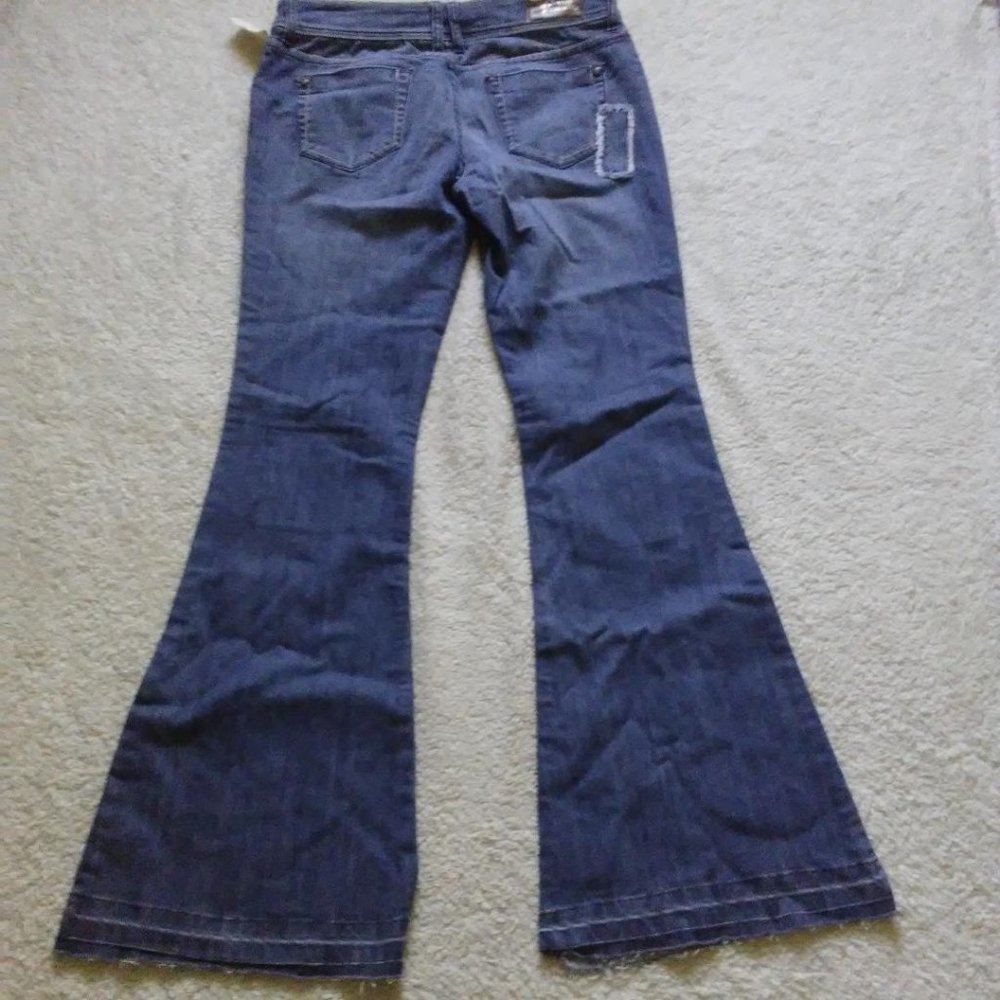 YMI PREMIUM JUNIOR JEANS - Picture 2 of 9